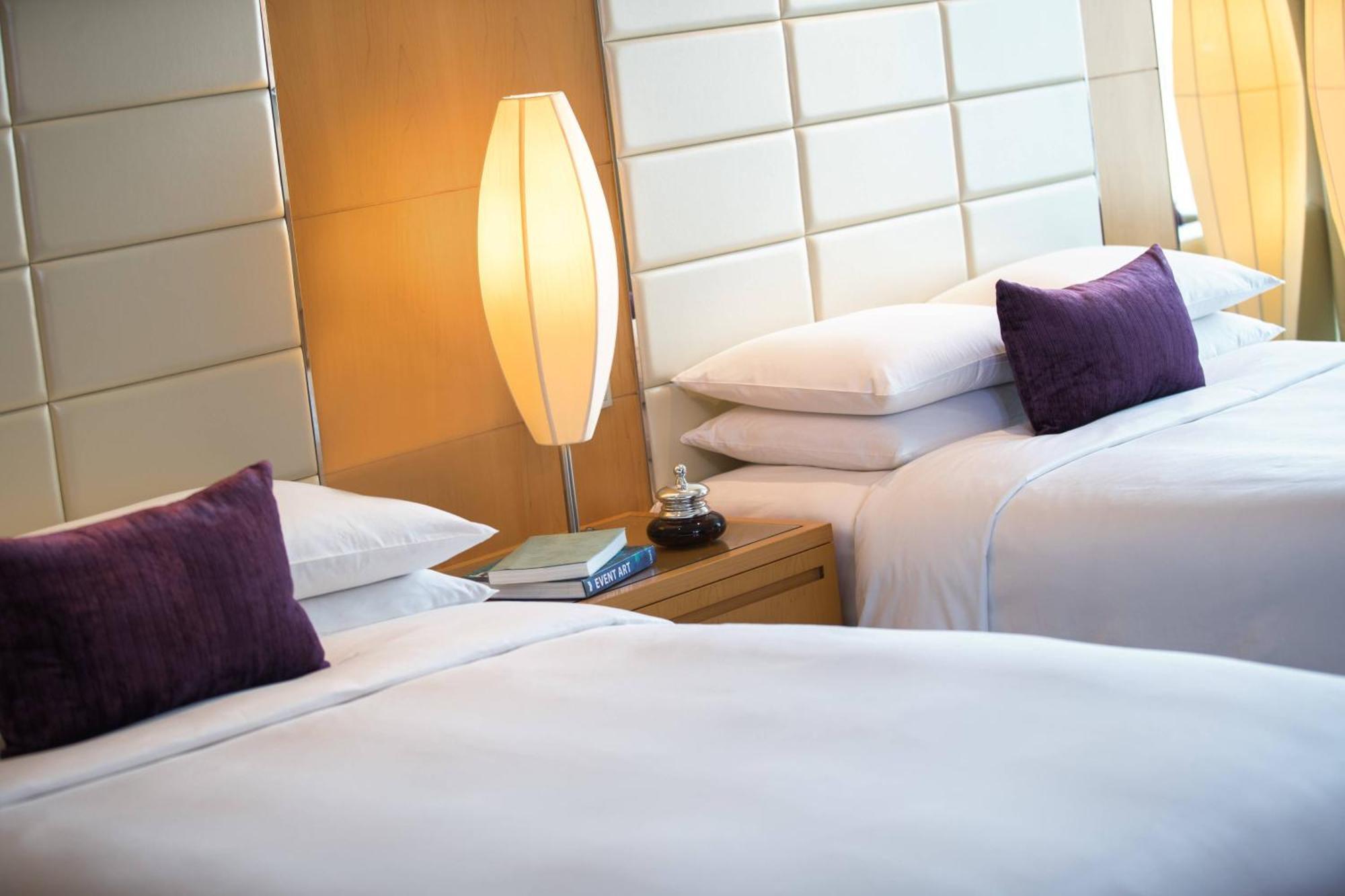 Renaissance Shanghai Putuo Hotel Екстер'єр фото