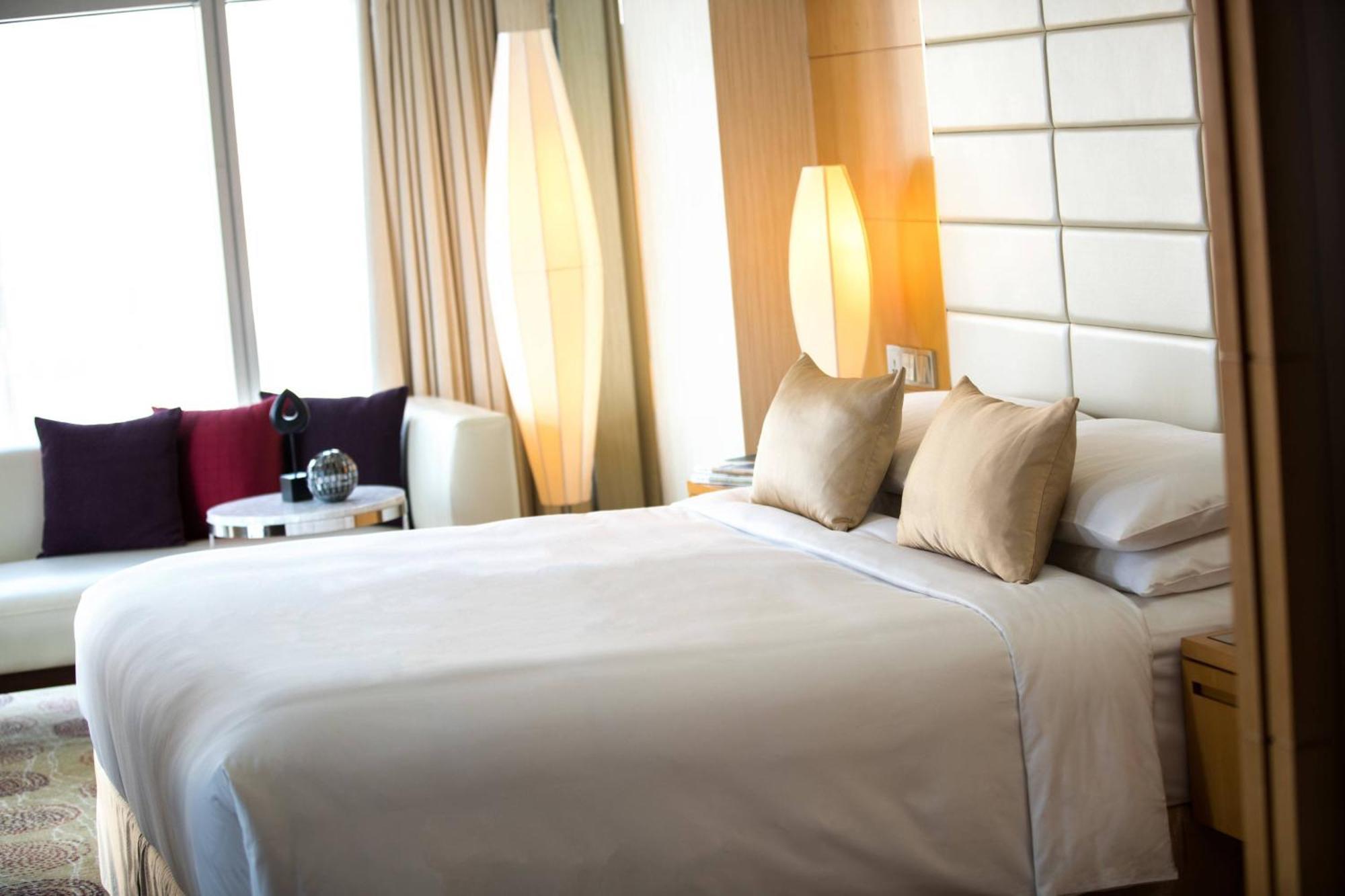 Renaissance Shanghai Putuo Hotel Екстер'єр фото