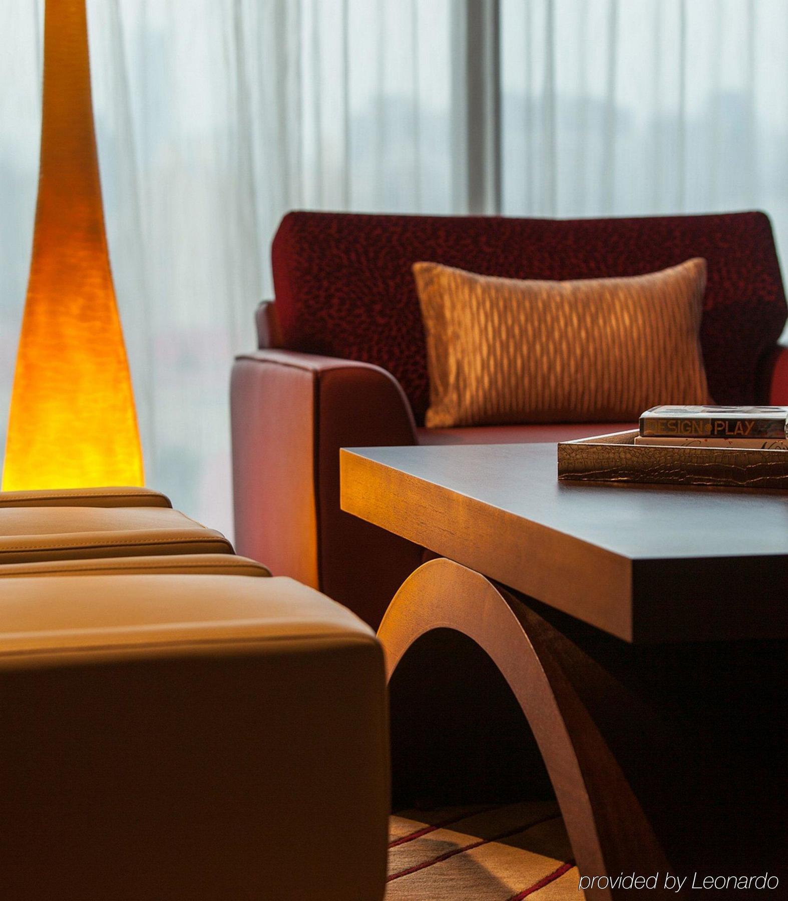 Renaissance Shanghai Putuo Hotel Екстер'єр фото