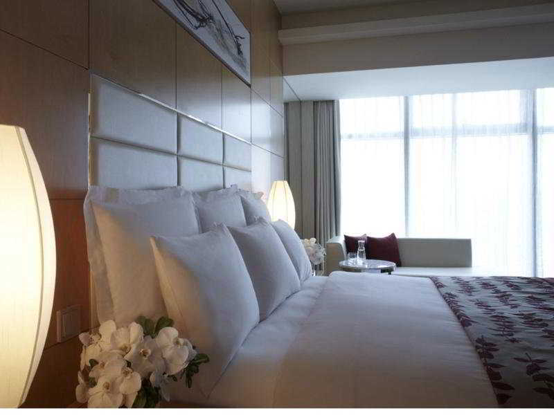 Renaissance Shanghai Putuo Hotel Номер фото